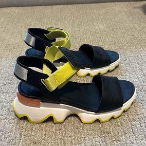 Sorel Kinetic Sandals Women's Black / White / Lime Green, Barely Used, Sz 8.5